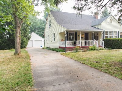 Property at 420 Evelyn Ave, Kalamazoo, MI