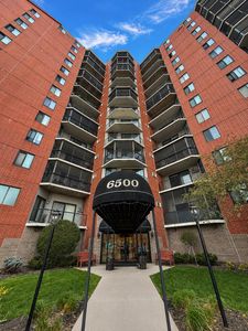 6500 Woodlake Dr APT 707