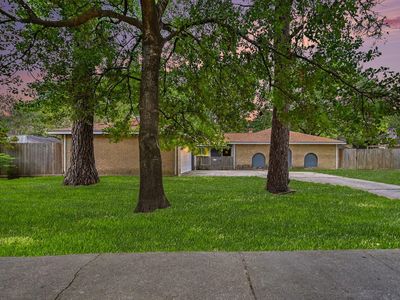 11507 Chetman Dr