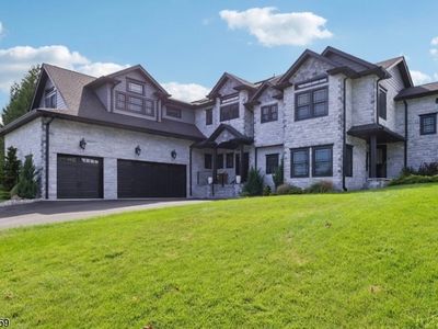 231 Mountain Ave