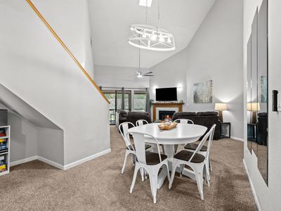 305 Wimbledon Drive #8