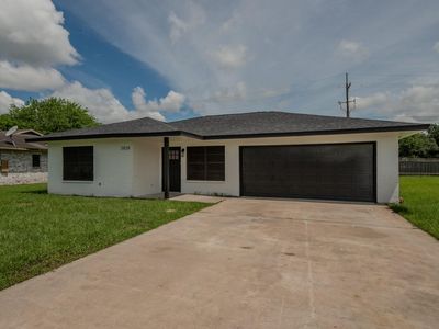 3828 Anderson Villa