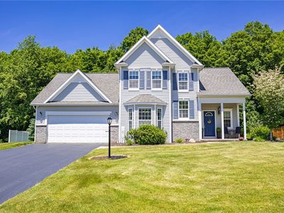 230 Woodsview Dr