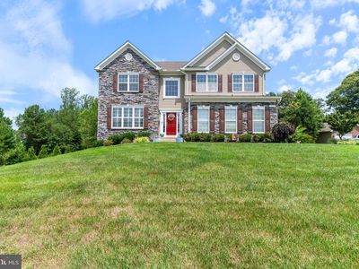 3227 Huntsman Dr