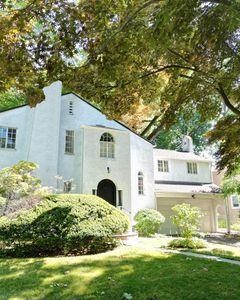 18 (fka 14) Hutchinson Court