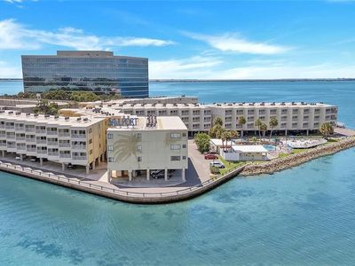2506 N Rocky Point Dr #335