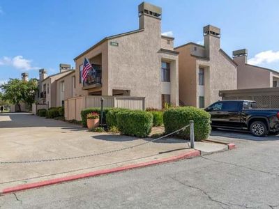 2404 N Main St UNIT G