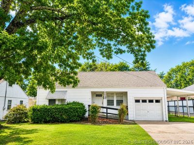 Property at 925 Callie Ave, Tahlequah, OK