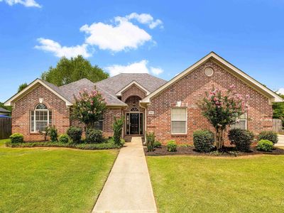 3503 Peachtree Ln