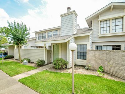 6211 Ludington Dr #21-909