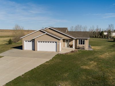 6735 Sarah Point