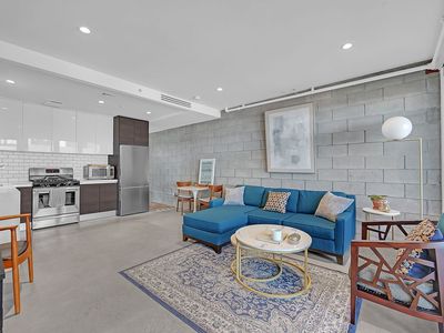 834 Sterling Pl APT 402