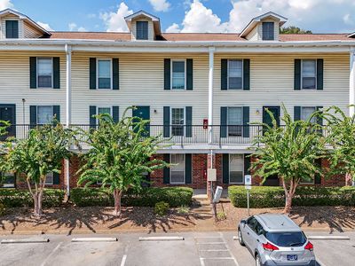 900 Mountain Creek Rd APT 135