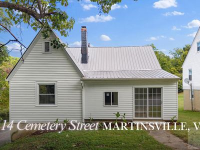114 Cemetery St