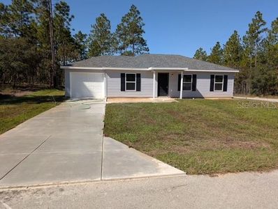 594 NW Redwing Rd