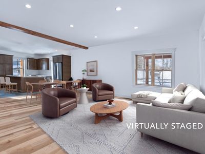 40 Jameson Flats UNIT D