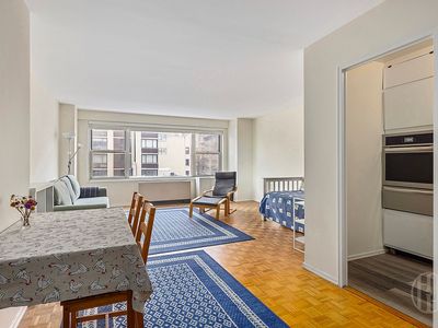 400 E 85th St APT 4G