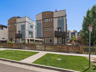 1632 Lowell Boulevard #5