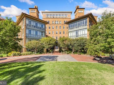 2425 L St NW APT 115
