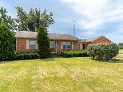 Property at 325 Butler Rd, Harrisburg, IL