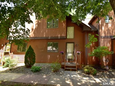 105 Maple Avenue #5