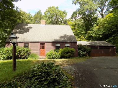 Property at 28 Forest Hills Drive, Farmington, CT