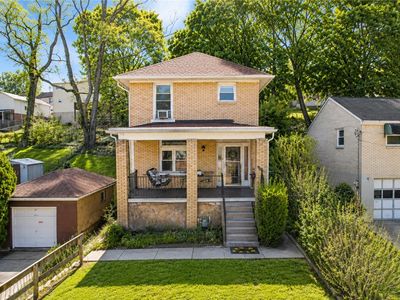 2219 Edgebrook Ave