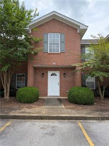 1477 N Donahue Dr APT 1706