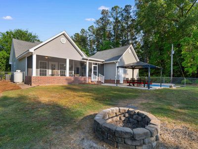1884 Clarence Dr.