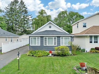 Property at 10 Lighthall Avenue, Cohoes, NY