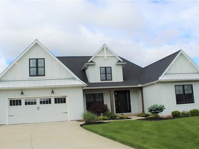 2374 Deer Creek Cir