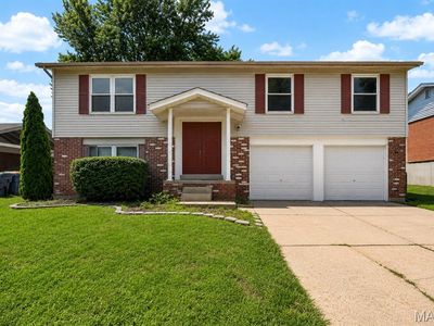 2240 Larbrook Dr