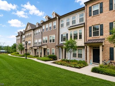 22 Gala Ct