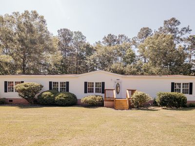 104 Prince Edward Dr