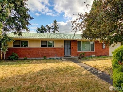 21 SW 8th Avenue