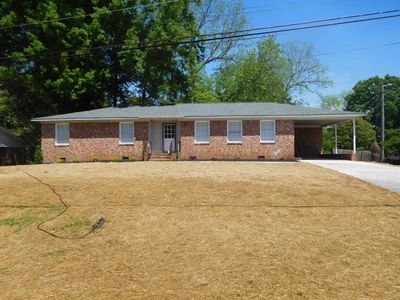 121 Robinhood Dr