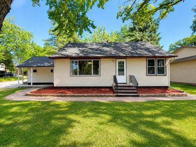 206 8th St SE