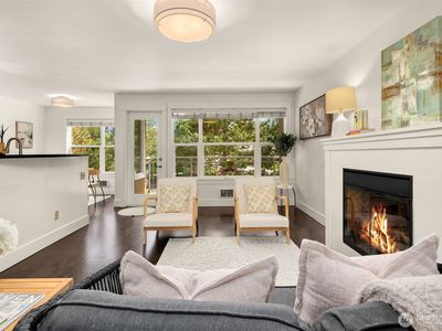 22910 90th Avenue W UNIT B406