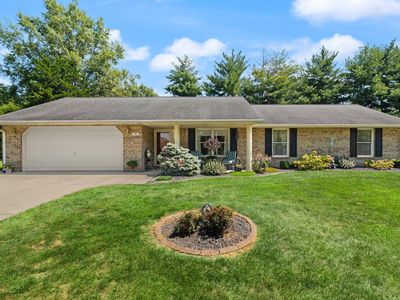 380 Lechner Ln