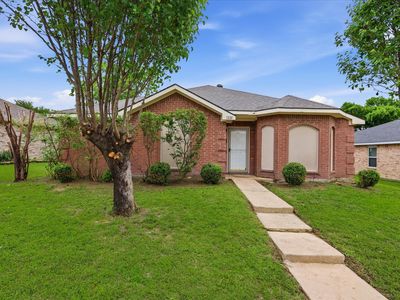 1220 Cedarcrest Dr