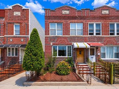 1607 Benson Ave