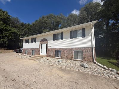 1405 Huntington Ave