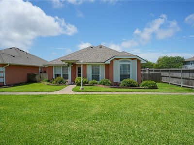 2300 Naples Dr