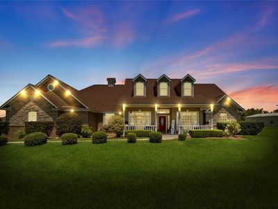 15602 Devin Ln