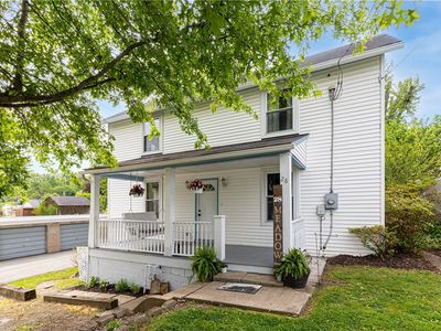 28 Meadow St