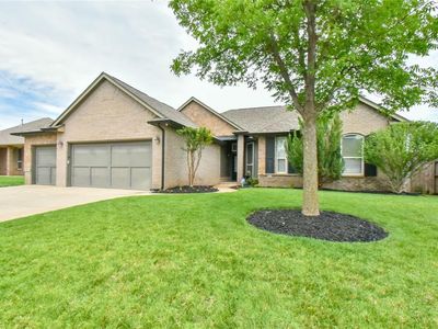1713 NW 164th Cir