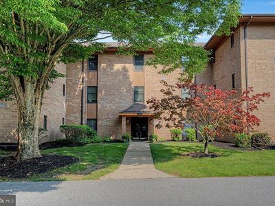 3201 Falcon Ln APT 301