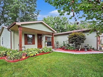 1549 Sedgewick Ct