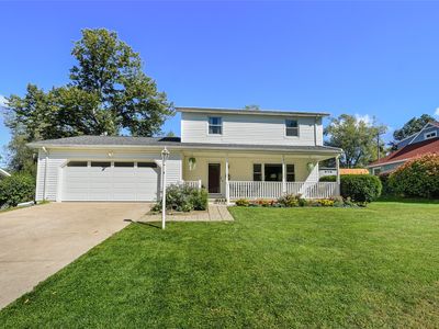 611 Rondeau Dr