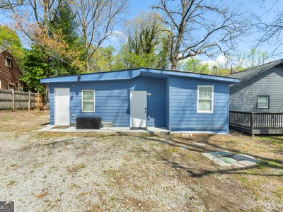 Property at 3209 Peachtree St, Lithia Springs, GA